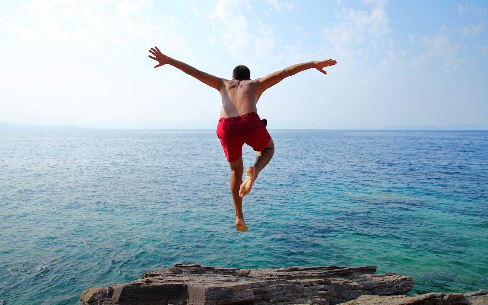 4 Things to Consider Before Taking the Leap into In-House Production Print