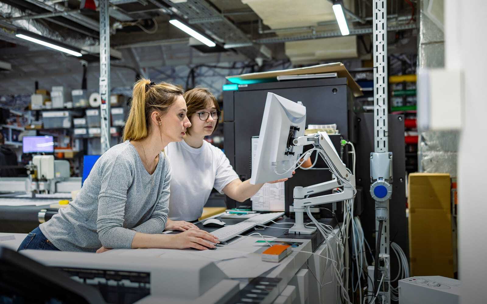 Digital Press: 5 Hills Commercial Printers Must Climb To Meet Customer Demand