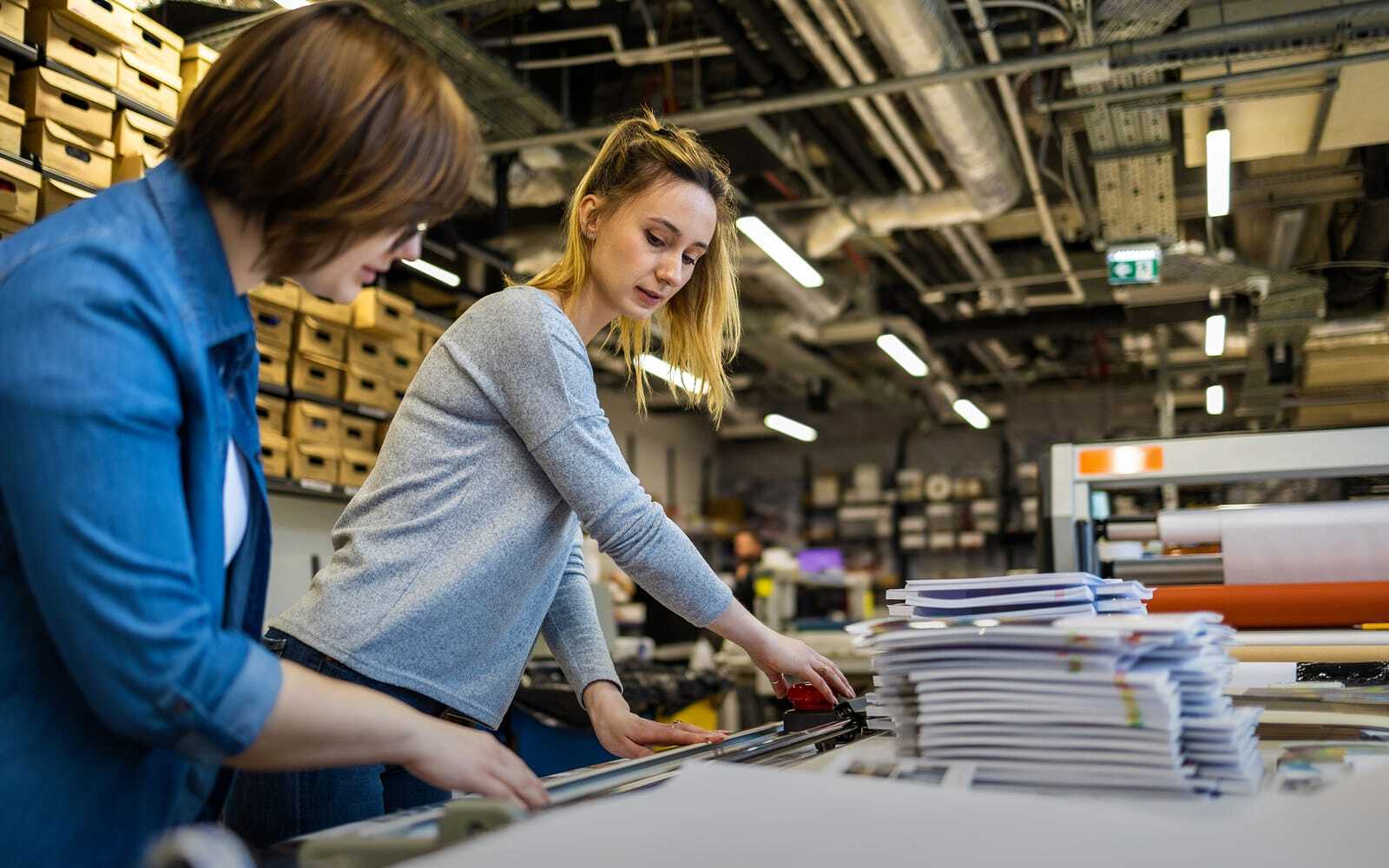 Inline vs Offline: What Digital Print Finishing Equipment is Better?